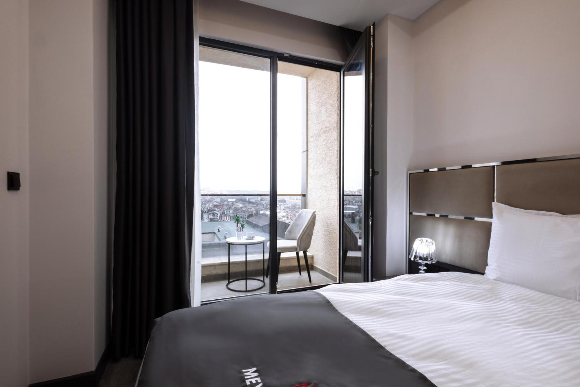 Meyzi Hotel Istanbul Exterior foto